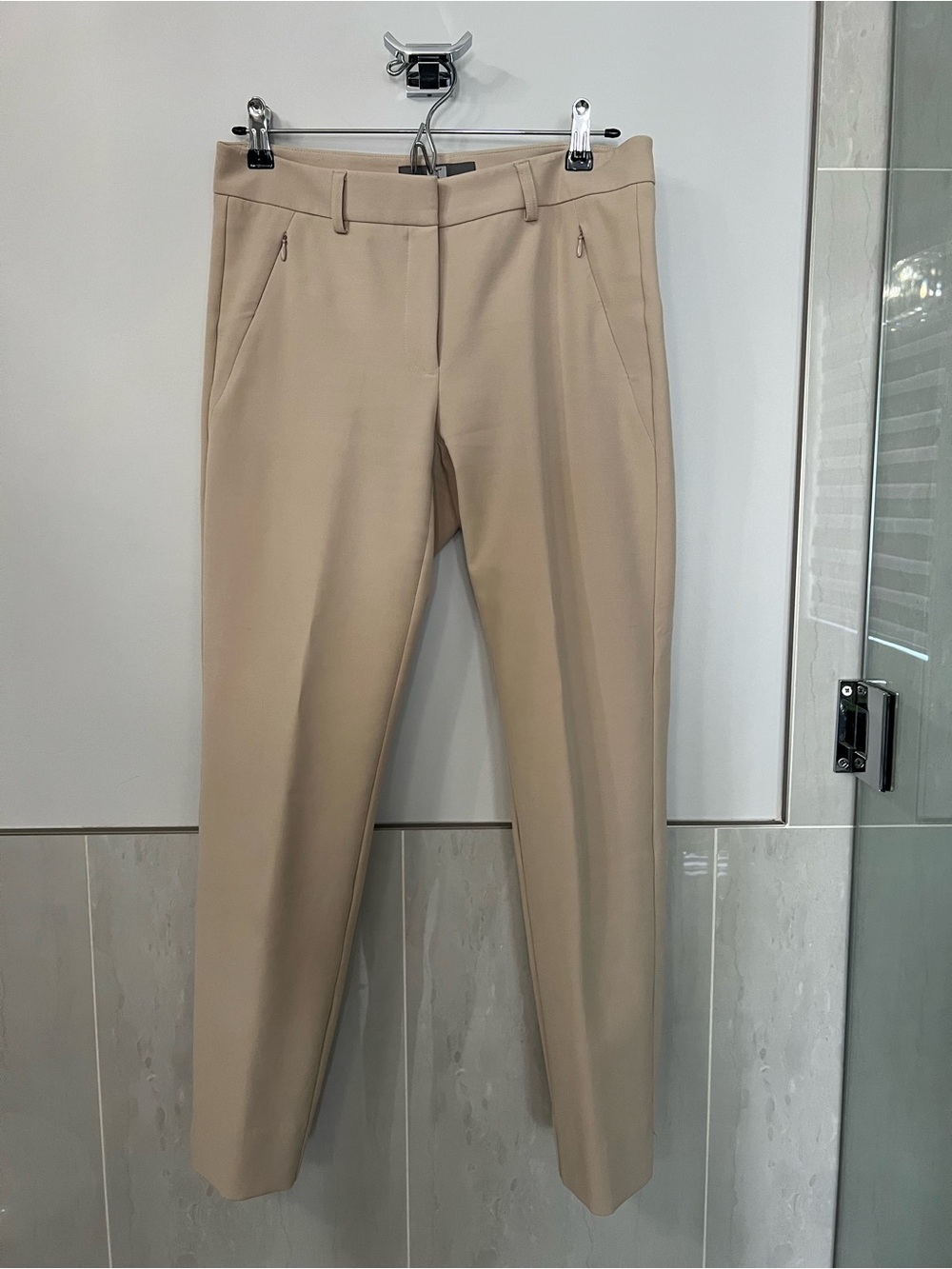 Tristan Women’s Slim Tailored Dress Pants in Beige